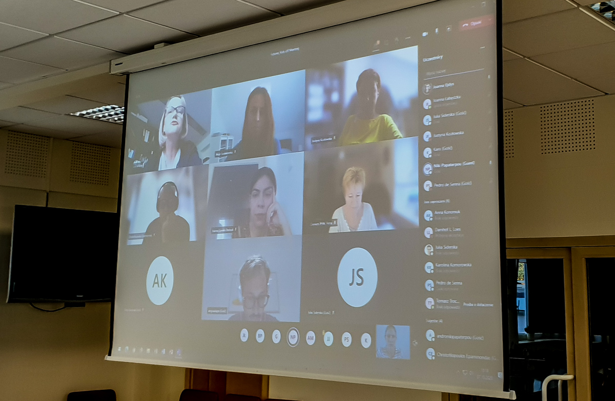 Ekran z uczestnikami spotkania na platformie Microsoft Teams