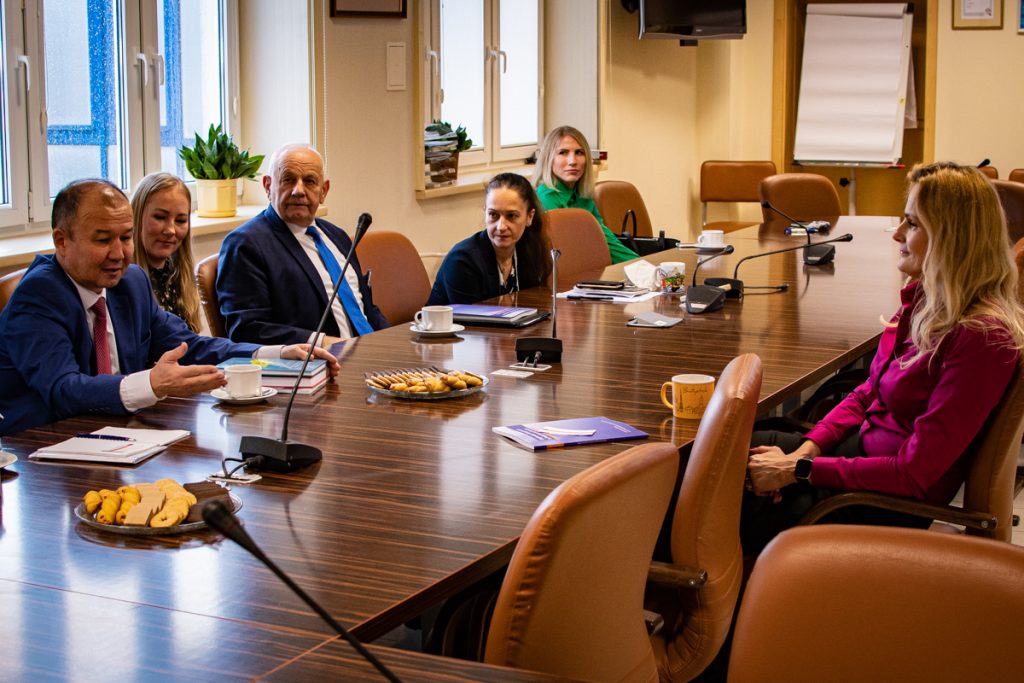 Spotkanie władz WIZ z przedstawicielami Euroazjatyckiego Uniwersytetu Narodowego im. L. N. Gumilowa z Nur-Sułtan w Kazachstanie