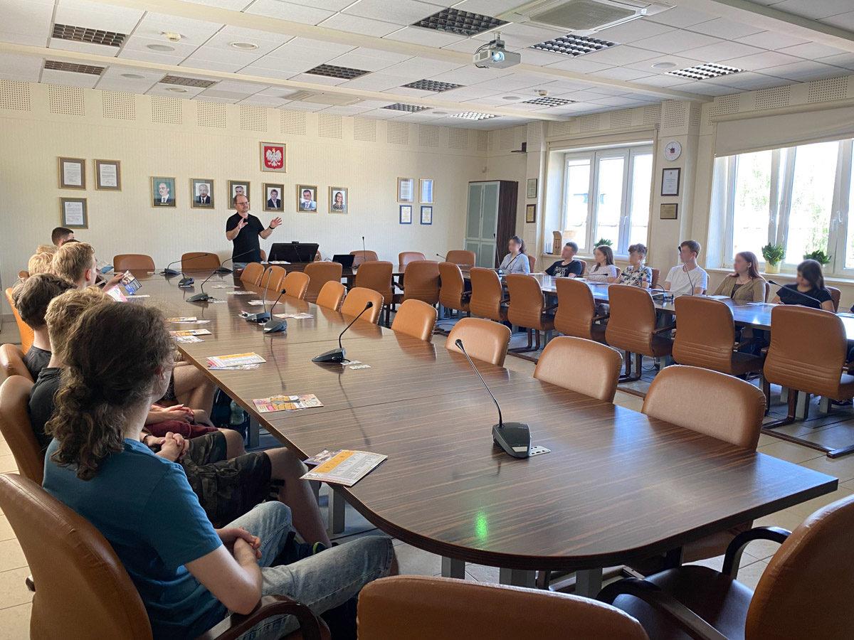 Uczniowie z VI LO na WIZ fot. TT