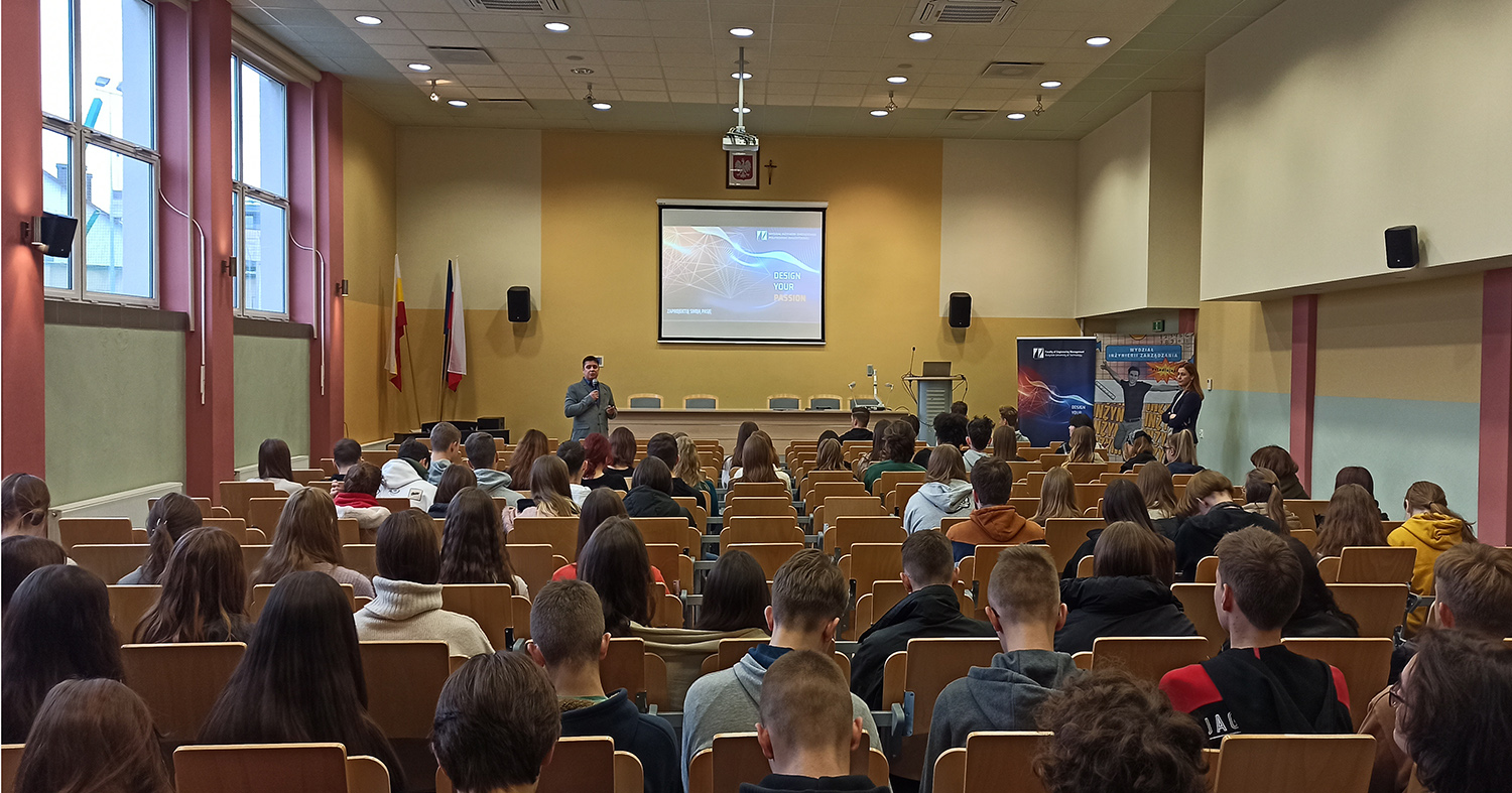 Spotkanie z uczniami z I LO. Fot. z archiwum I LO