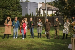 2024-10-21 Zielony Ślad WIZ - sadzenie drzew na Kampusie Wydziału Inżynierii Zarządzania - Moja Zielona Politechnika foto: Piotr Iwanicki HR Team