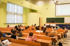 Inauguracja X edycji Ekonomicznego Uniwersytetu Dziecięcego na WIZ fot. TT