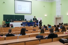 Inauguracja X edycji Ekonomicznego Uniwersytetu Dziecięcego na WIZ fot. TT