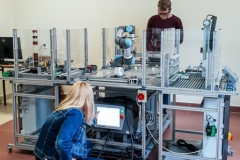 Laboratorium pn. Magazyn wysokiego składowania fot. T. Trochimczuk