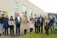 Nowe drzewa na kampusie WIZ. Akcja Parcela dla Zielonego Przyjaciela. Fot. TT