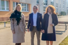 Nowe drzewa na kampusie WIZ. Akcja Parcela dla Zielonego Przyjaciela. Fot. TT