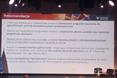 O kompetencjach teraźniejszości i przyszłości podczas konferencji  „Człowiek uczy się przez całe życie”