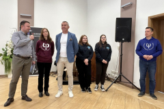 2026-03-30 Spotkanie-nauczycieli-i-uczniow-Zespolu-Szkol-nr-4-im.-Ziemi-Podlaskiej-w-Bielsku-Podlaskim-z-pracownikami-WIZ-PB-fot.-ZS-nr-4-Bielsk-Podlaski-2