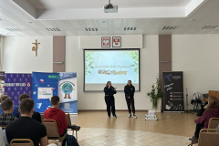 2026-03-30 Spotkanie-nauczycieli-i-uczniow-Zespolu-Szkol-nr-4-im.-Ziemi-Podlaskiej-w-Bielsku-Podlaskim-z-pracownikami-WIZ-PB-fot.-ZS-nr-4-Bielsk-Podlaski-2