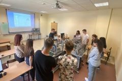 Uczniowie z VI LO na WIZ