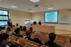 Wizyta uczniów kierunku technik hotelarstwa z ZSZ nr 2 w Białymstoku na WIZ