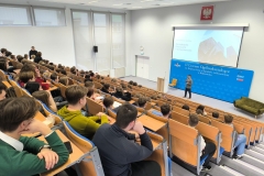 Wydział Inżynierii Zarządzania na Targach Edukacyjnych w II LO w Białymstoku, fot.  Anna Czerniakiewicz, II LO w Białymstoku